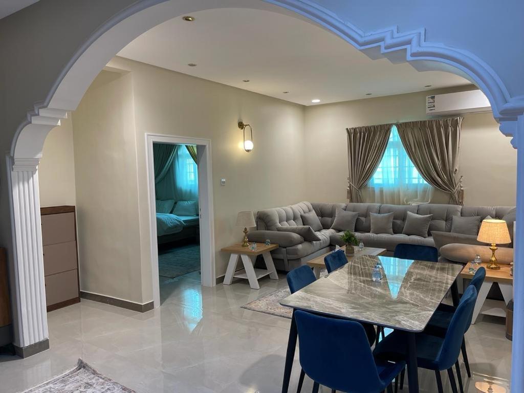 Apartment المنيرة هوم Al-munira